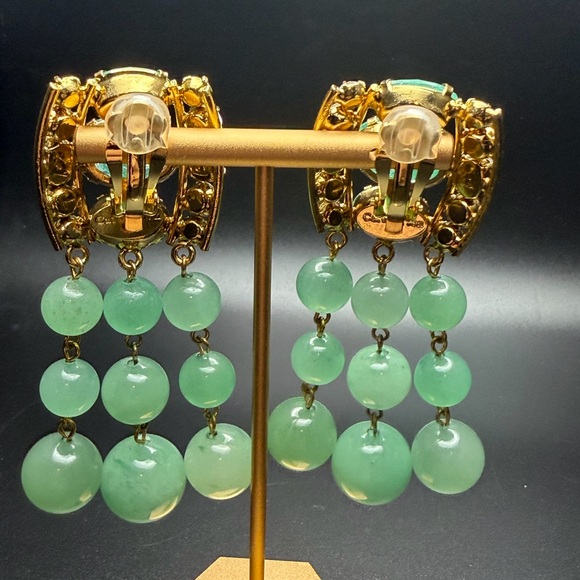 Catwalk Jon Jade and glass Green Dangle Earrings - Picture 4 of 5